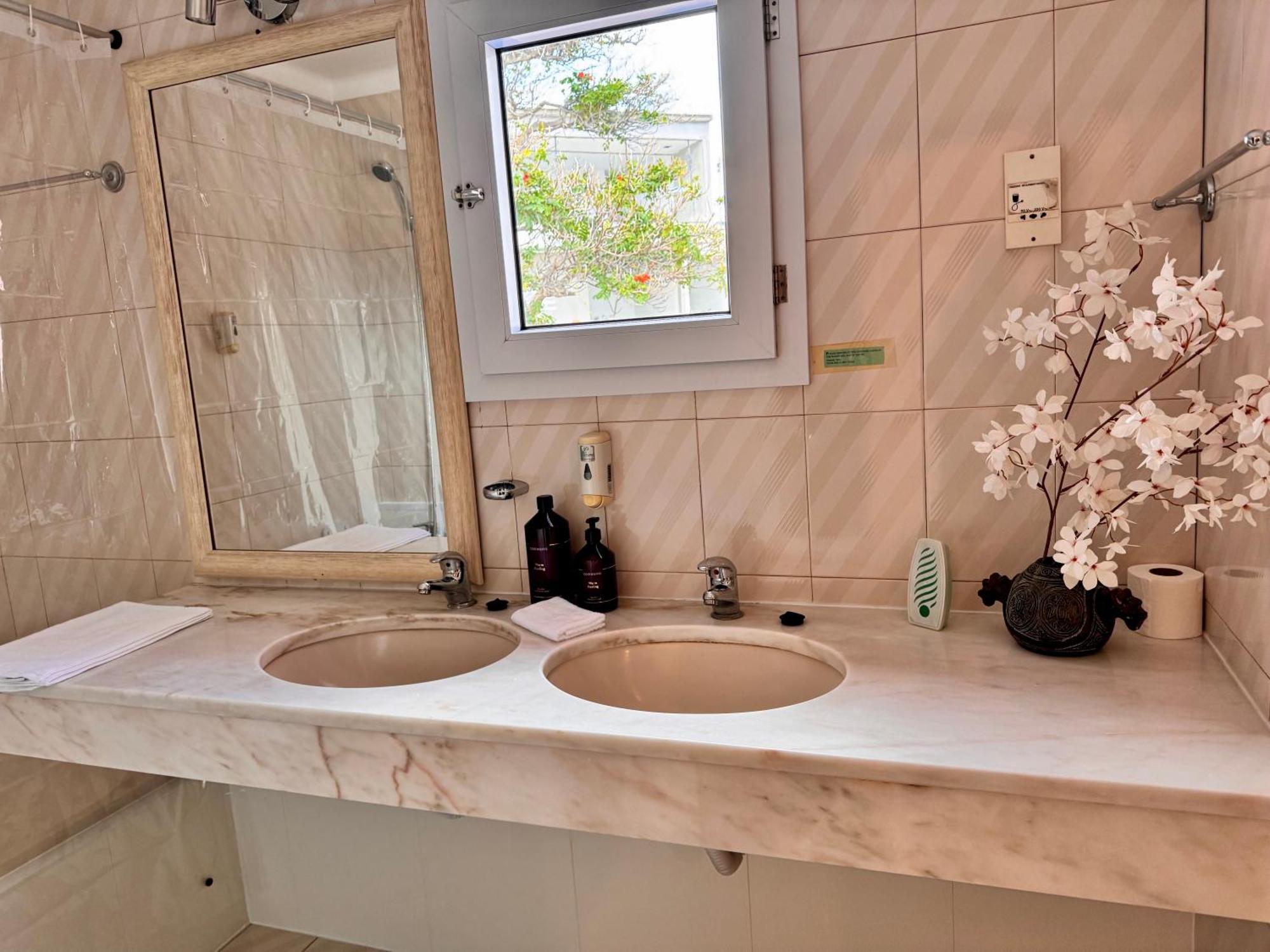 קאניקו Falesia Gardens מראה חיצוני תמונה